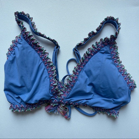 BECCA MEDINA CROCHET TRIM BIKINI SET - Picture 3 of 13